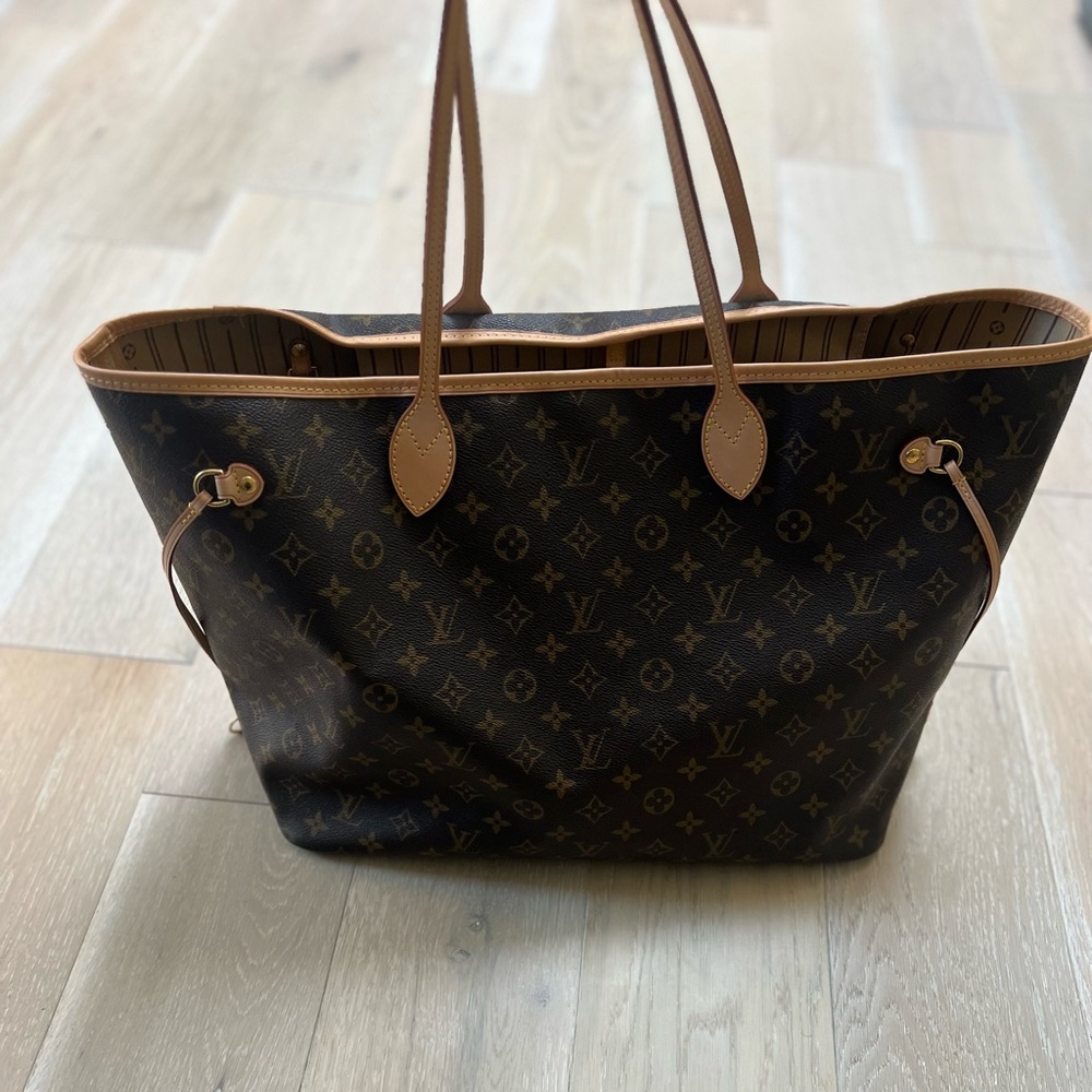 Authentic Louis Vuitton Neverfull GM Monogram